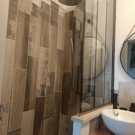 Duplex Vue Et Acces Apartamento