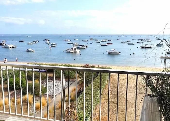 Avec Vue Et Accès Appartement *